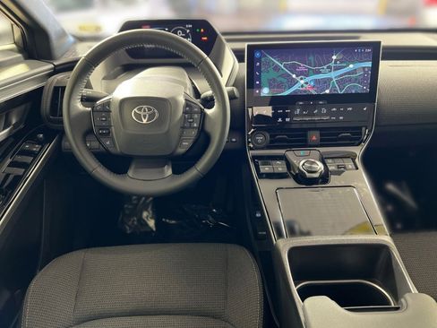 Used 2024 Toyota bZ4X XLE image 22