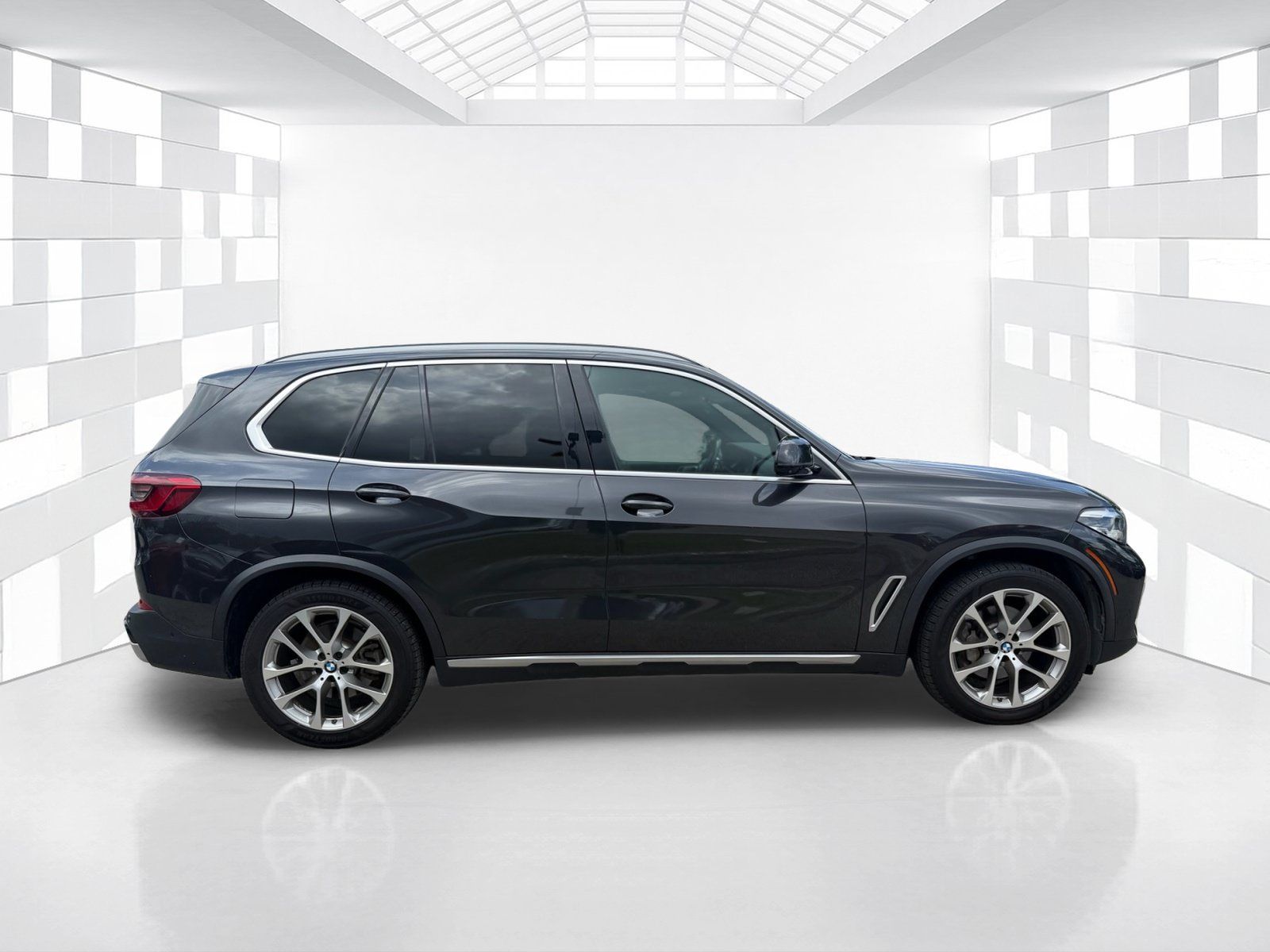 Used 2020 BMW X5 xDrive40i w/ Premium Package AWD/4WD image 8