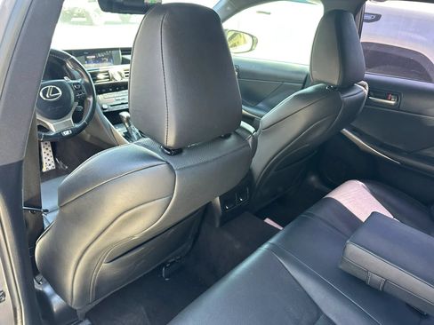 Used 2017 Lexus IS 200t F Sport w/ F Sport Package RWD image 31