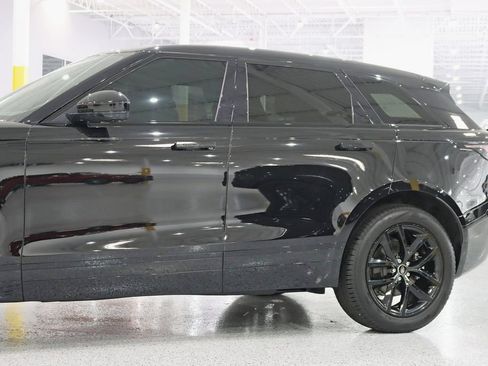 Used 2025 Land Rover Range Rover Velar Dynamic SE AWD/4WD image 3