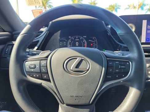 Used 2024 Lexus ES 350 w/ Premium Package FWD image 21