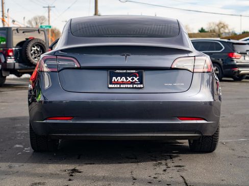 Used 2020 Tesla Model 3 Long Range AWD/4WD image 10
