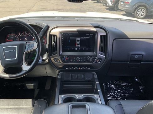 Used 2015 GMC Sierra 1500 Denali w/ Driver Alert Package AWD/4WD image 7