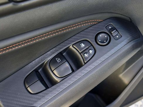 Used 2020 Nissan Altima 2.5 SR image 15