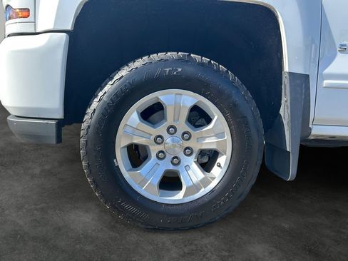 Used 2016 Chevrolet Silverado 1500 LT w/ True North Edition AWD/4WD image 4