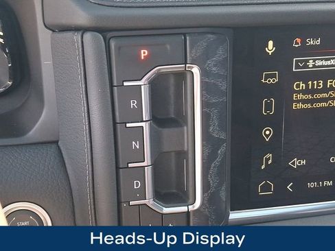 Used 2024 GMC Yukon XL Denali w/ Advanced Technology Package AWD/4WD image 12