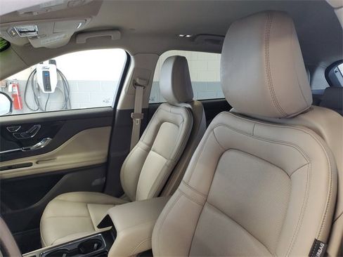 Certified 2023 Lincoln Corsair AWD w/ Equipment Group 101A image 13