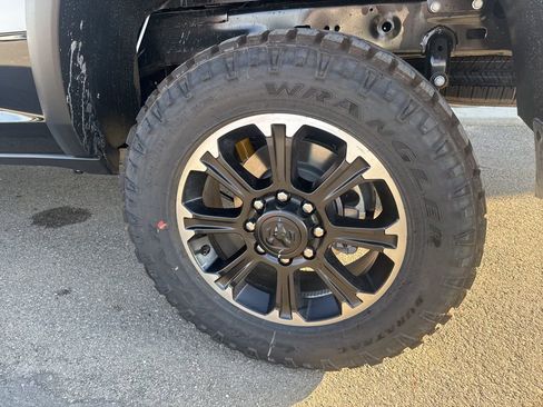 New 2026 RAM 2500 Rebel w/ Rebel Level 2 Equipment Group AWD/4WD image 9