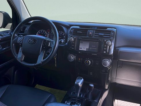 Used 2018 Toyota 4Runner TRD Pro AWD/4WD image 27