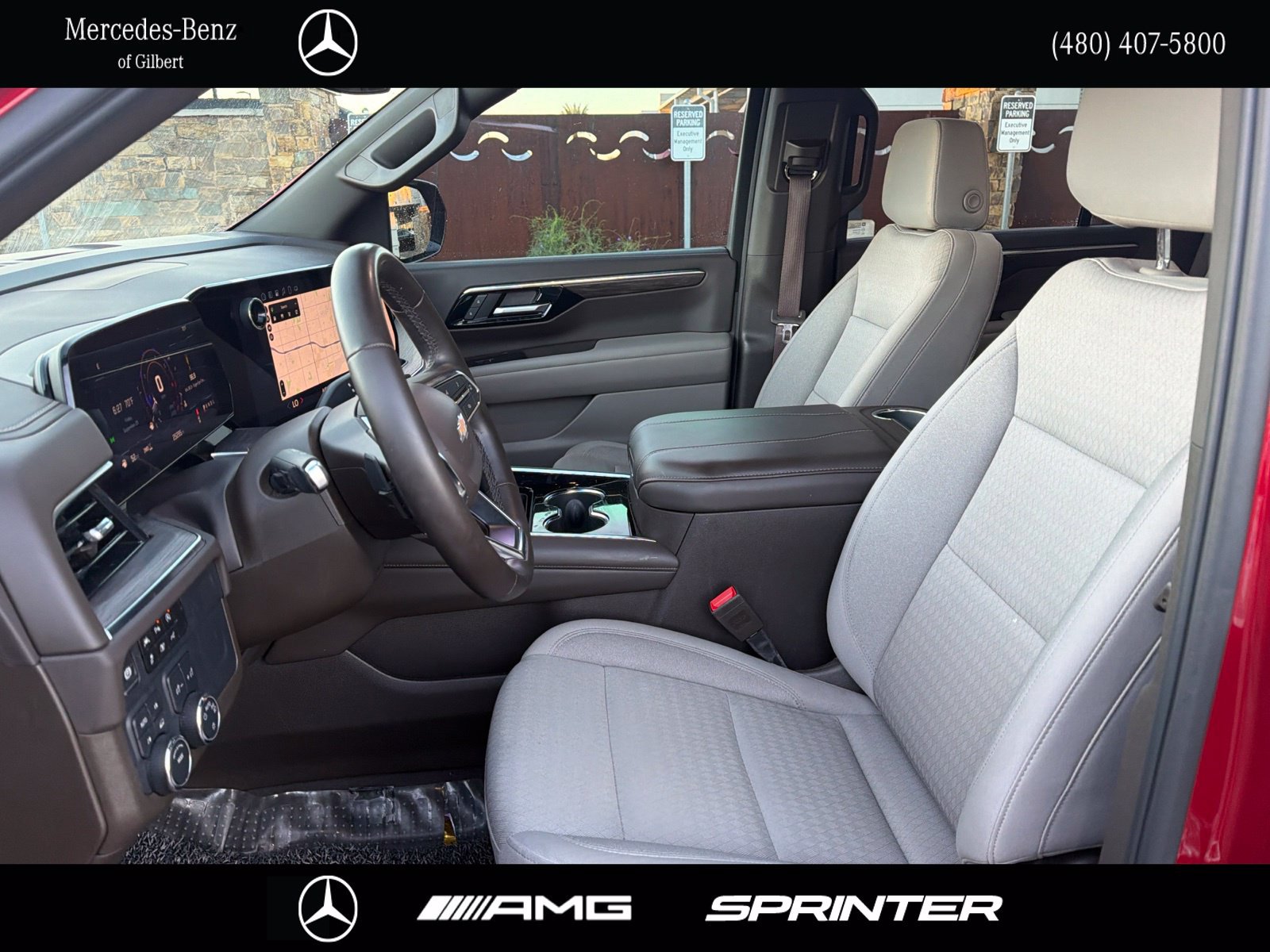 Used 2025 Chevrolet Tahoe LS AWD/4WD image 9