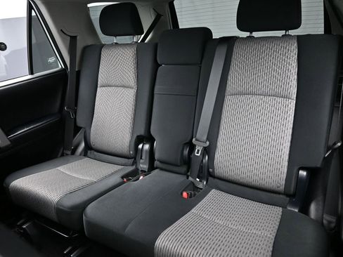 Used 2021 Toyota 4Runner SR5 image 23