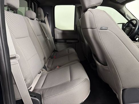 Used 2018 Ford F150 XLT w/ Equipment Group 302A Luxury AWD/4WD image 21