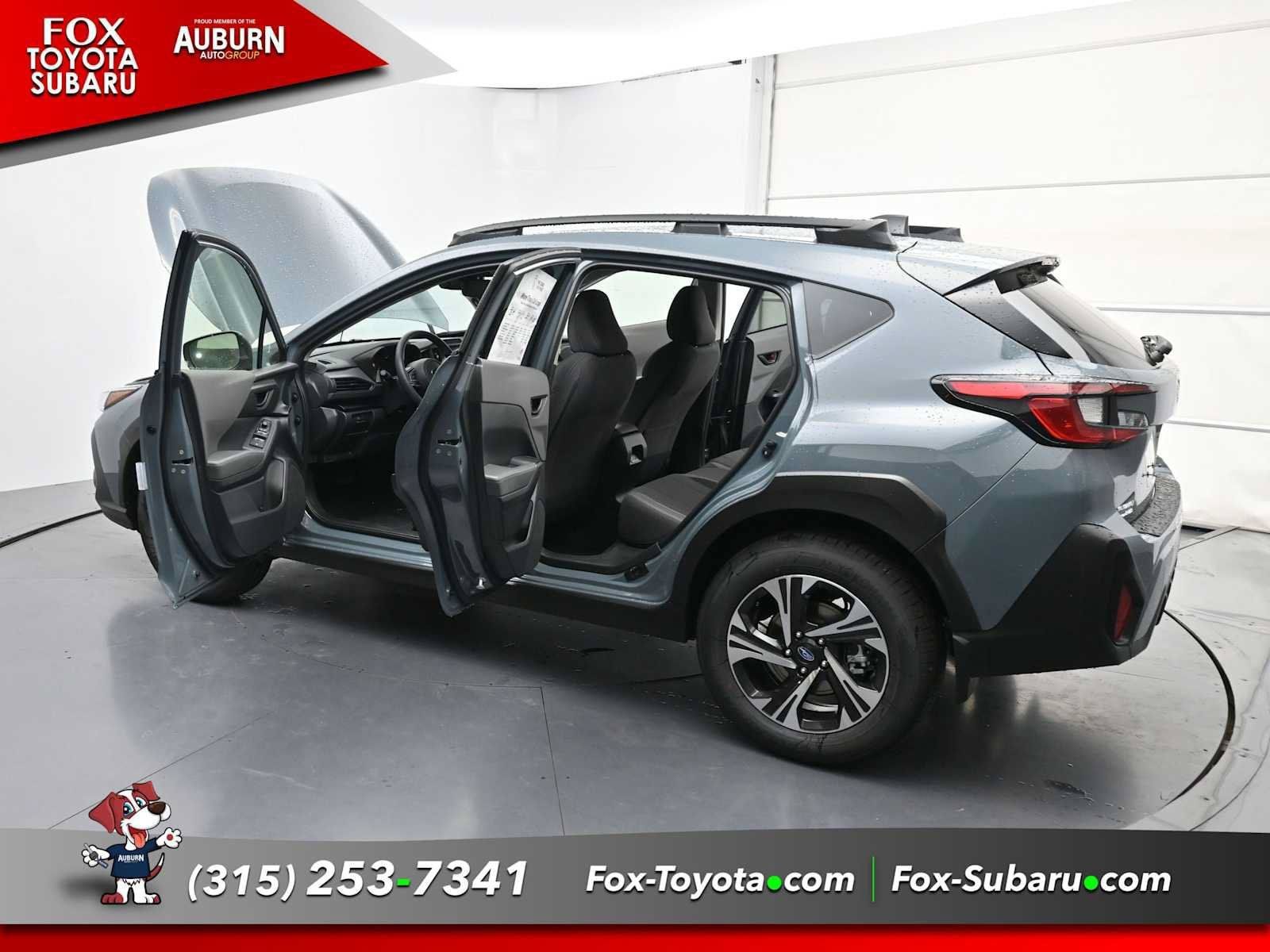 Used 2025 Subaru Crosstrek 2.5i Premium AWD/4WD image 39