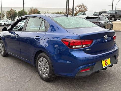 Used 2020 Kia Rio S image 5