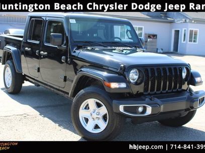 Used 2022 Jeep Gladiator Sport