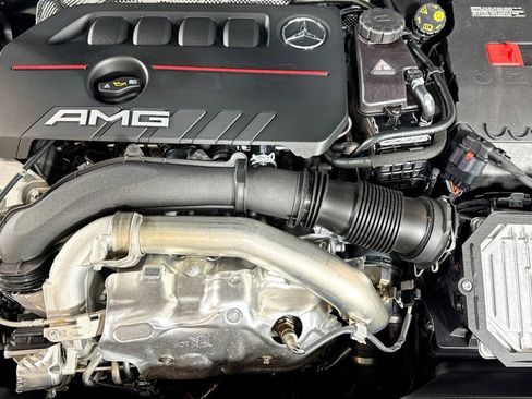 Certified 2025 Mercedes-Benz GLB 35 AMG 4MATIC image 29