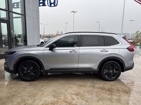 Used 2023 Honda CR-V Sport Touring image 8