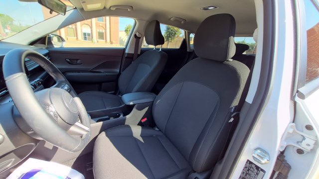 Used 2026 Hyundai Kona SEL Sport FWD image 12