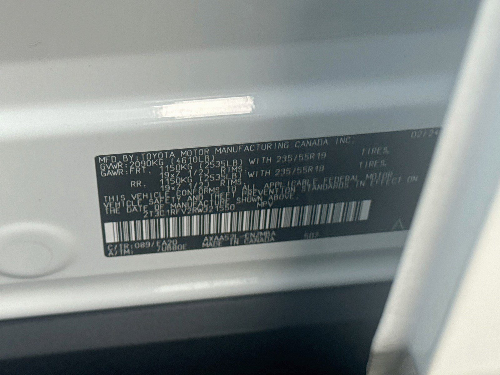 Used 2024 Toyota RAV4 XLE Premium FWD image 33