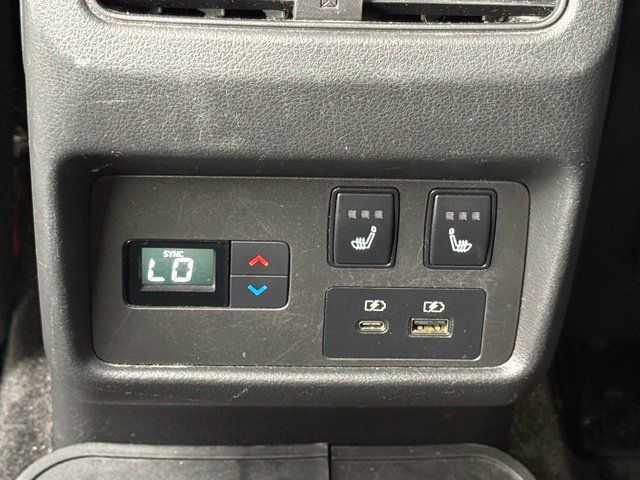 Used 2021 Nissan Rogue Platinum AWD/4WD image 12