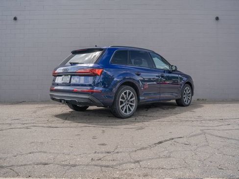 Used 2023 Audi Q7 2.0T Premium Plus w/ Premium Plus Package AWD/4WD image 7