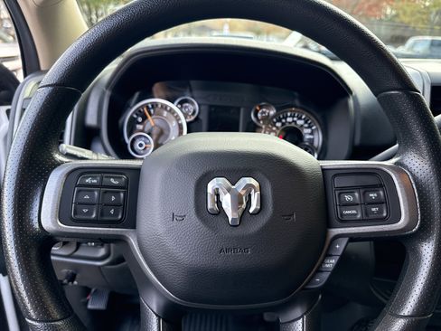 Used 2019 RAM 3500 Tradesman w/ Chrome Appearance Group image 25