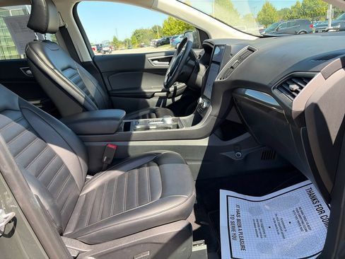 Used 2024 Ford Edge SEL w/ Convenience Package AWD/4WD image 11