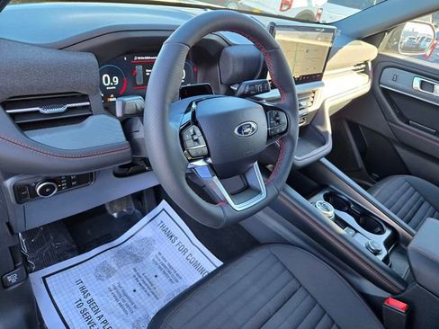 New 2026 Ford Explorer ST-Line w/ ST-Line Street Pack image 16