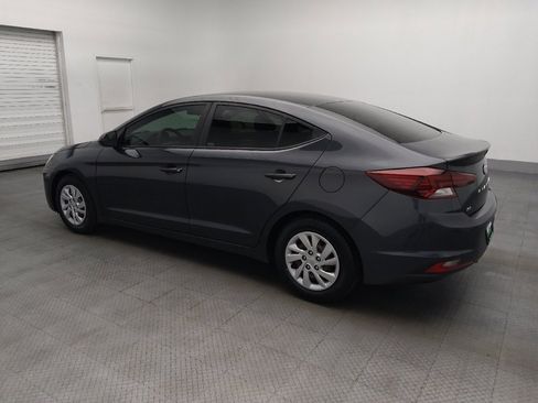 Used 2020 Hyundai Elantra SE w/ Cargo Package (C1) FWD image 3