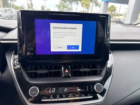 Used 2023 Toyota Corolla LE FWD image 6