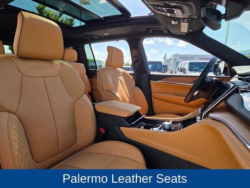 New 2025 Jeep Grand Cherokee L Summit image 13