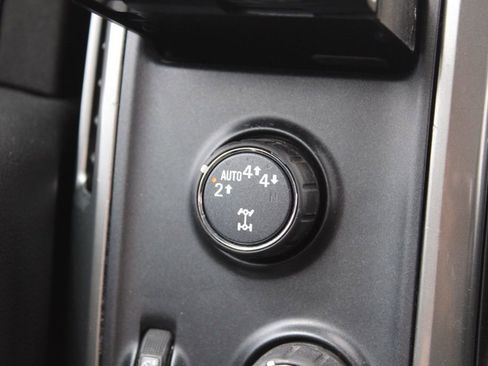 Used 2018 Chevrolet Silverado 1500 LT w/ All Star Edition image 25