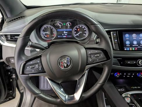 Used 2023 Buick Enclave Essence w/ Sport Touring Edition AWD/4WD image 17