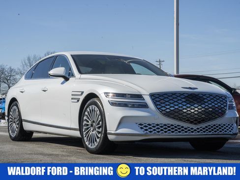 Used 2024 Genesis G80 image 1