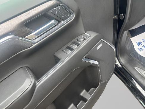 Used 2024 Chevrolet Silverado 1500 LTZ image 19