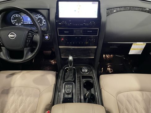 Used 2024 Nissan Armada Platinum w/ Captain's Chairs Package AWD/4WD image 17