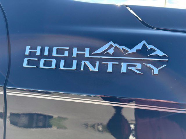 New 2026 Chevrolet Tahoe High Country AWD/4WD image 13