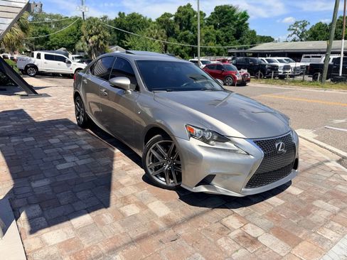 Used 2015 Lexus IS 350 w/ F-Sport Package RWD image 2