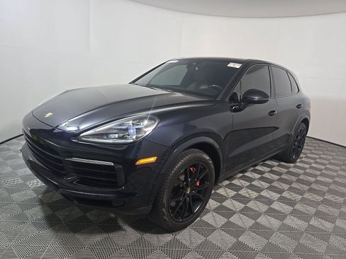 Used 2019 Porsche Cayenne S AWD/4WD image 3
