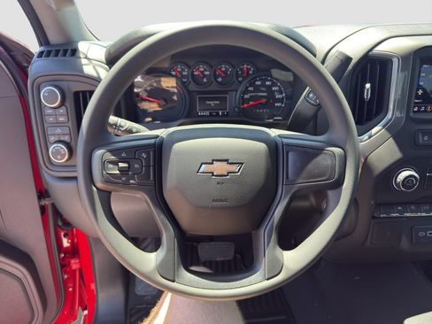 New 2026 Chevrolet Silverado 1500 Custom AWD/4WD image 9