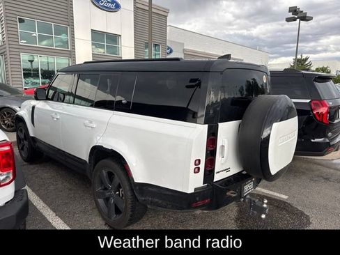 Used 2023 Land Rover Defender 130 X-Dynamic SE AWD/4WD image 5