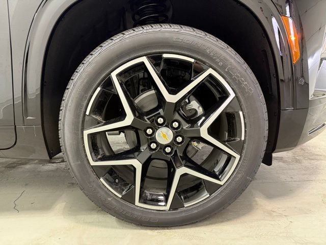 New 2026 Chevrolet Traverse High Country FWD image 36