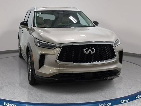 Used 2024 INFINITI QX60 Luxe w/ Performance Audio Package AWD/4WD image 3