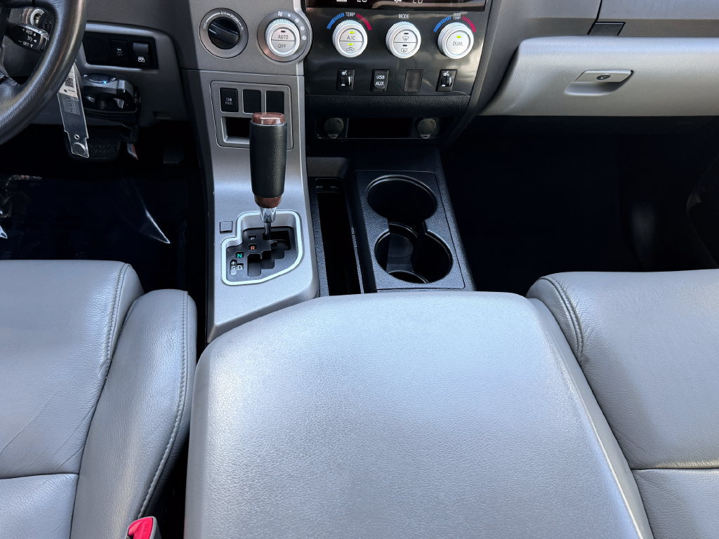 Used 2012 Toyota Tundra Limited w/ Memory Pkg AWD/4WD image 33