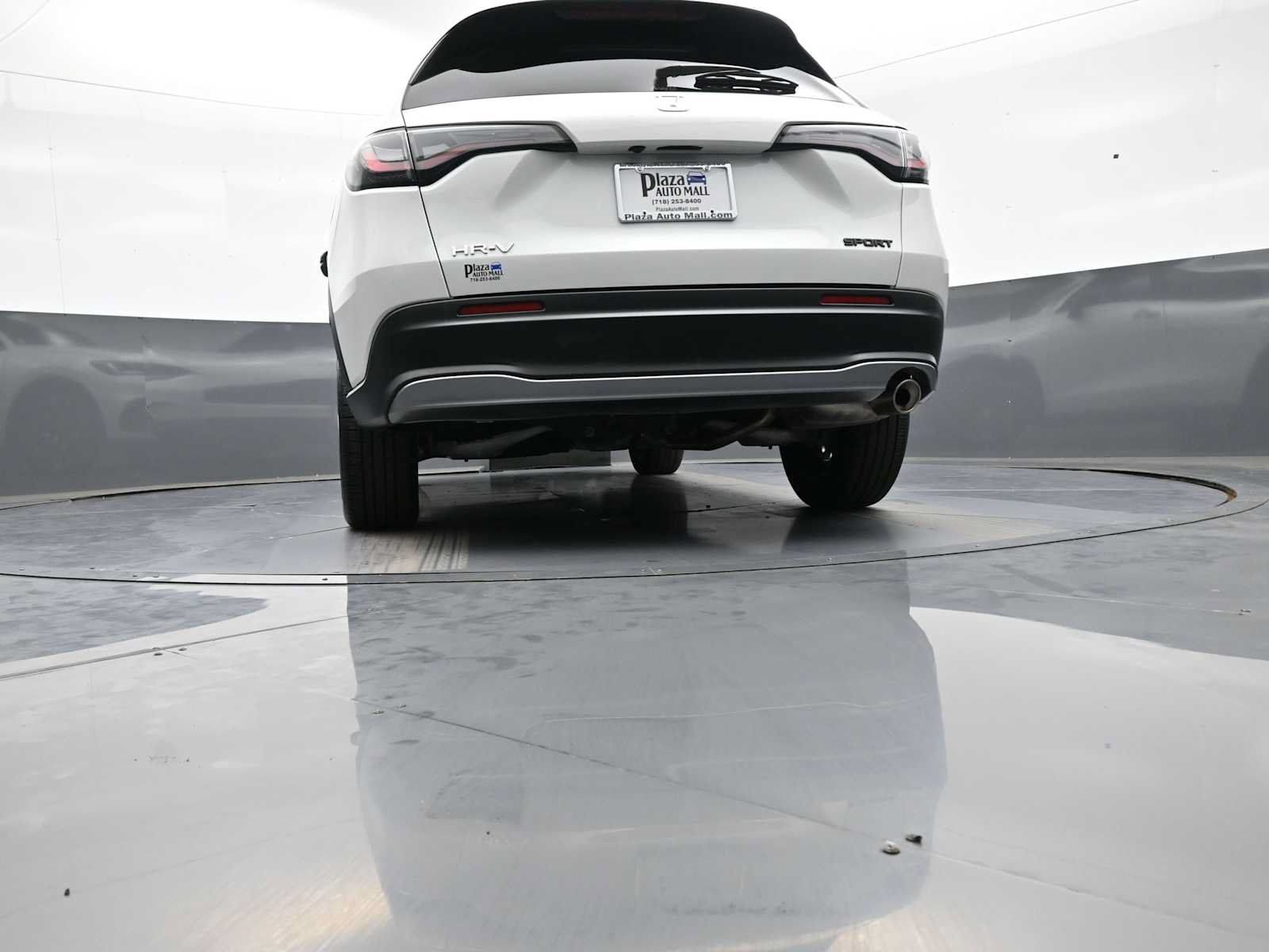 Certified 2024 Honda HR-V Sport image 29