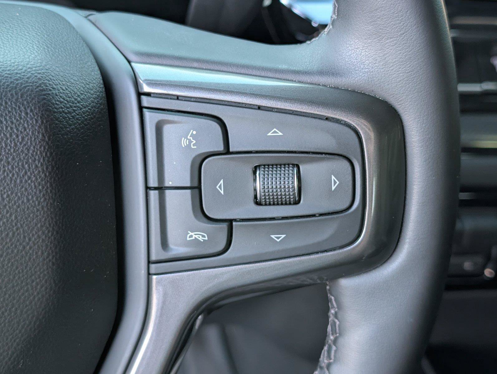 Used 2026 Chevrolet Silverado 2500 ZR2 AWD/4WD image 28