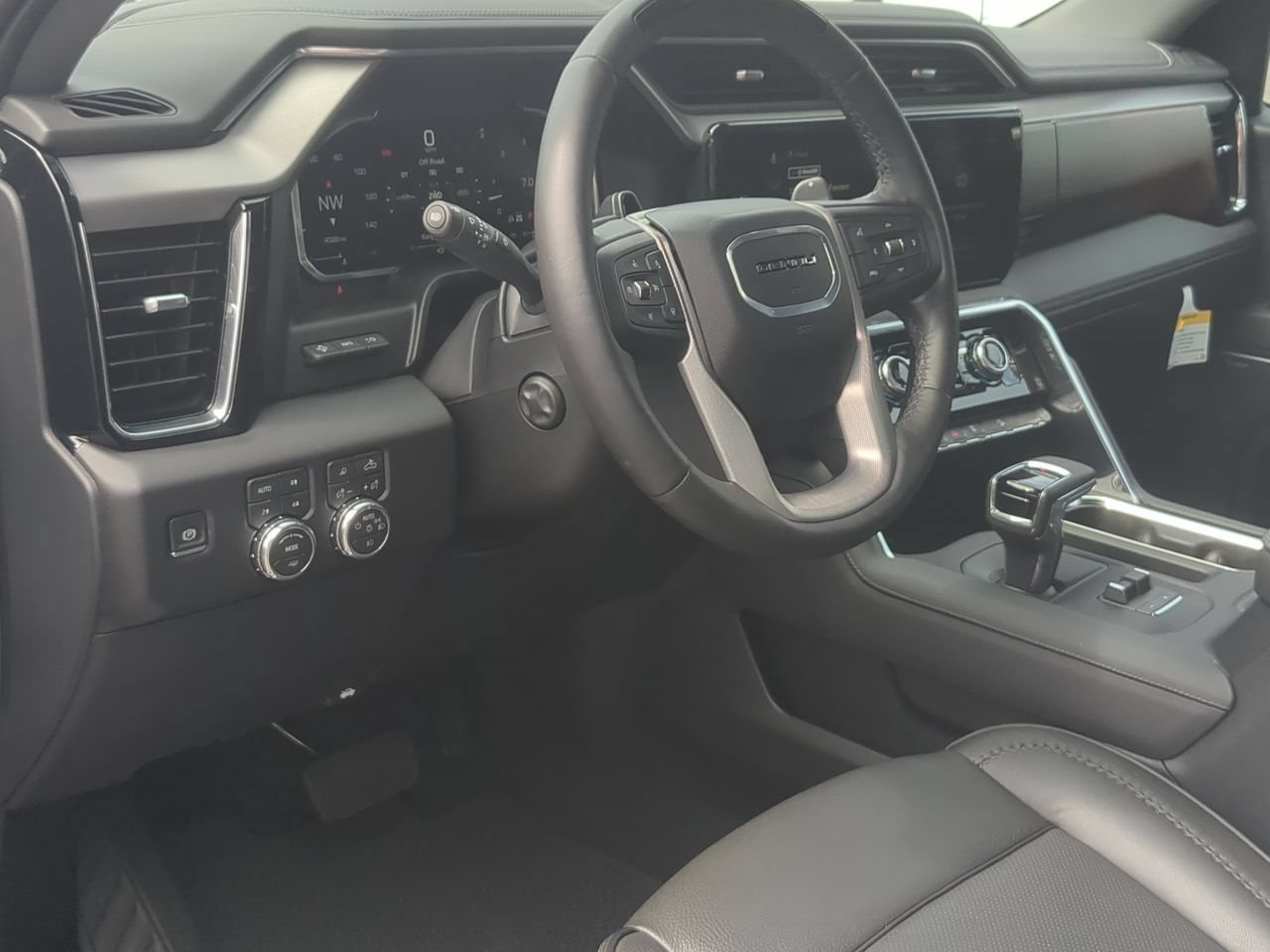 Used 2026 GMC Sierra 1500 Denali AWD/4WD image 10
