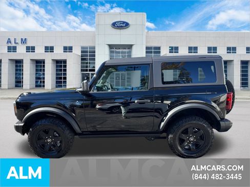 Used 2024 Ford Bronco Black Diamond image 9