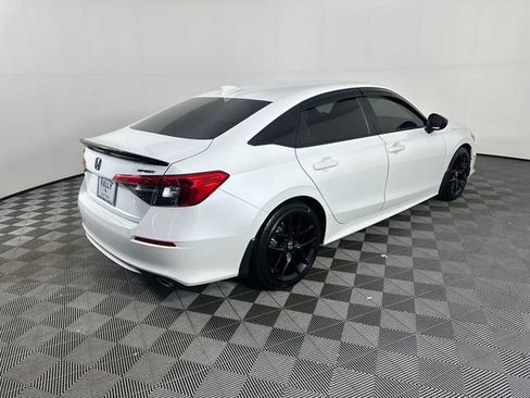 Used 2022 Honda Civic Sport image 8