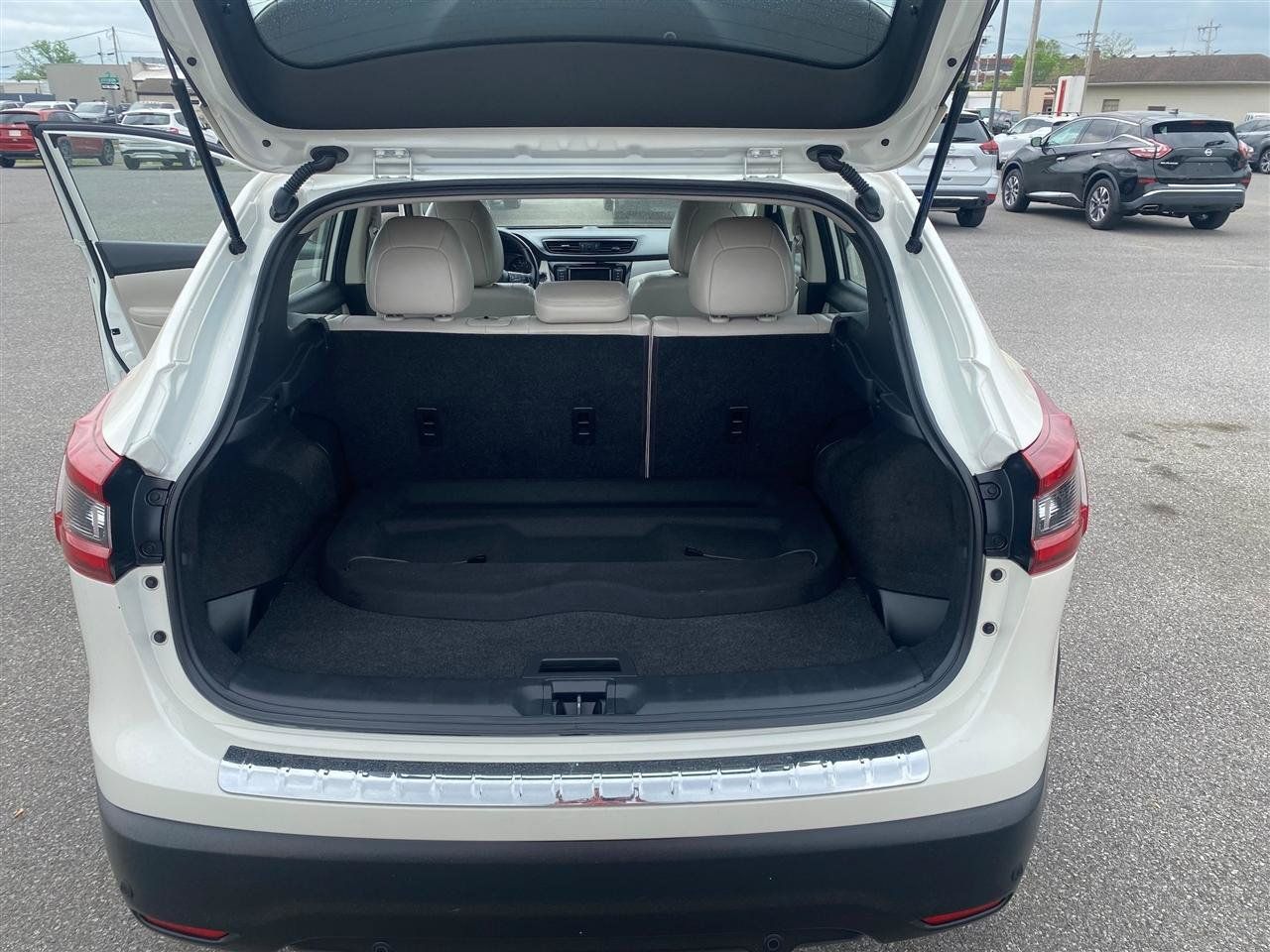 Used 2020 Nissan Rogue Sport SL AWD/4WD image 12